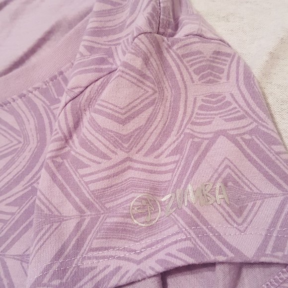 2/$20 Zumba Aztec Print Purple Pink Short Sleeve Shirt, Woman Medium - Picture 4 of 7